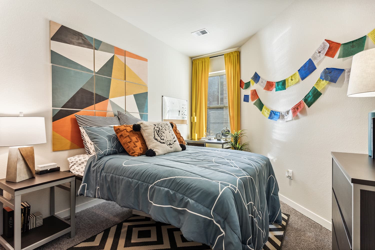 Bedroom-03-Stadium-Apartments-Fort-Collins-CO-12