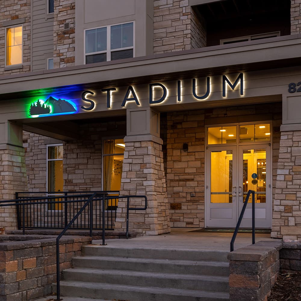 Building-Exterior-04-Stadium-Apartments-Fort-Collins-CO-12