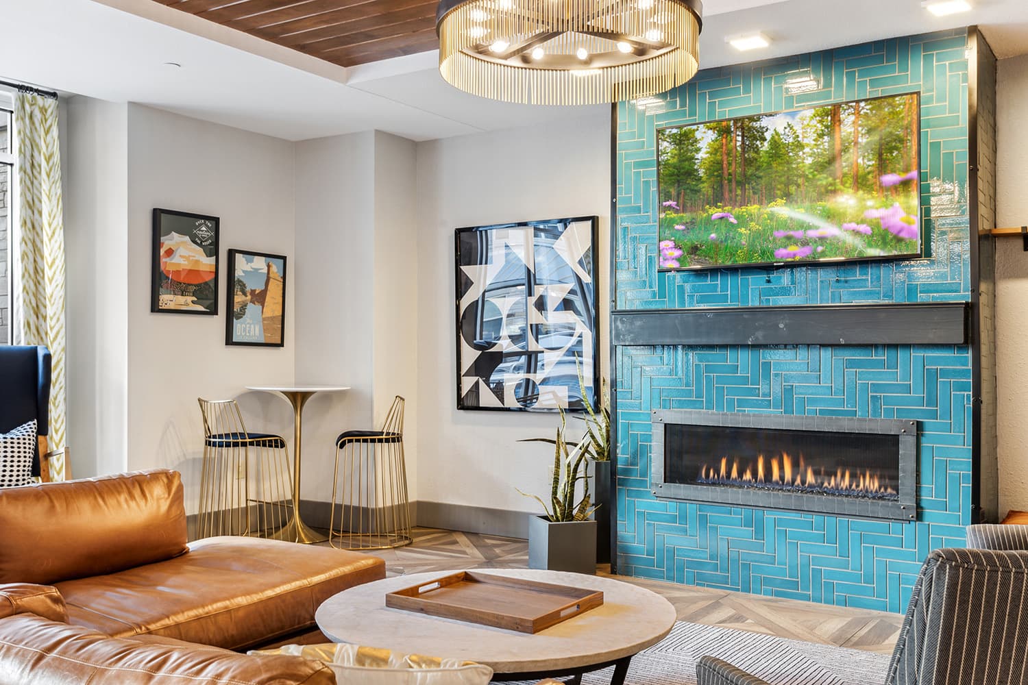 Clubhouse-02-Stadium-Apartments-Fort-Collins-CO-12